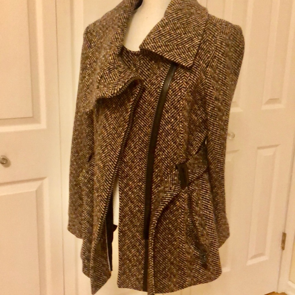 Jacket - Picture 4 of 7
